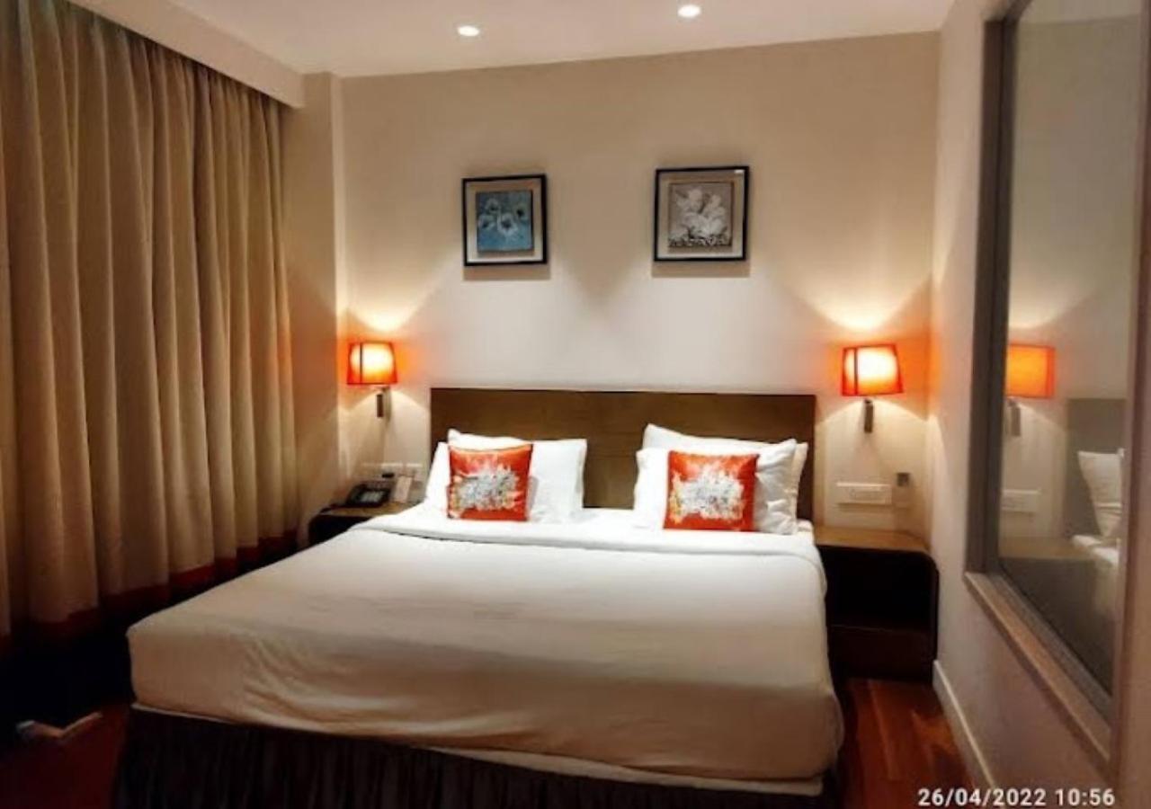 Hotel Le Lotus Grand Kakarmatha المظهر الخارجي الصورة