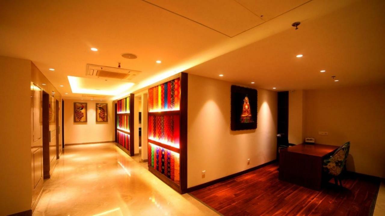 Hotel Le Lotus Grand Kakarmatha المظهر الخارجي الصورة